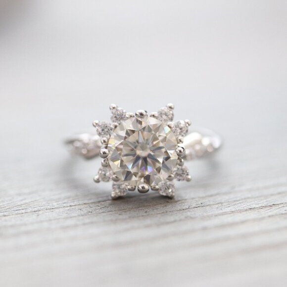 Jewelry - S925 2ct Clear Moissanite Diamond Sunflower Style Engagement Ring Silver